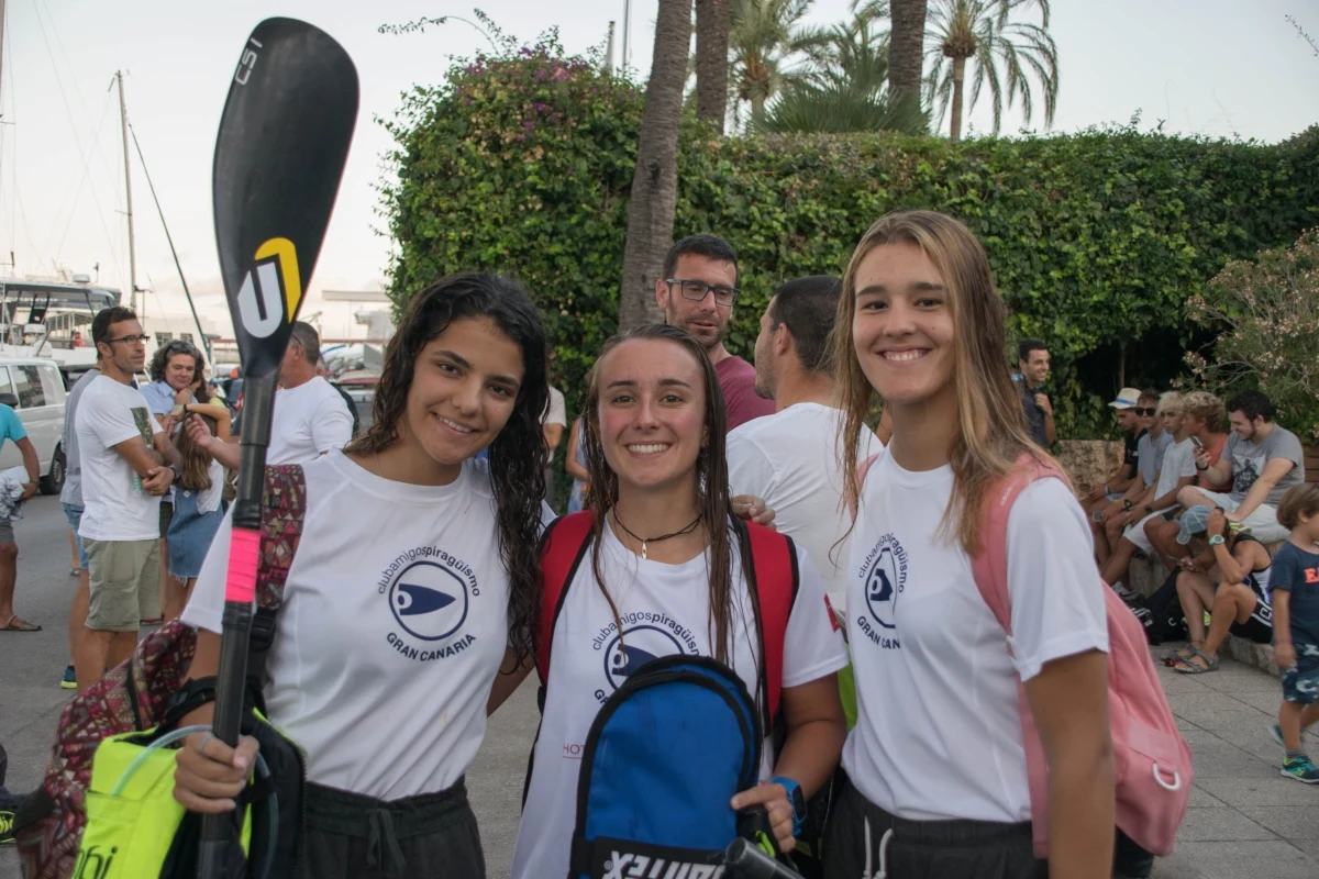 Club Amigos del Piraguismo - Ganadoras Juvenil Mujer Campeonato de España